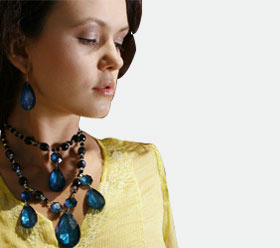 Fashion Jewelry Accessories Manufacturers Delhi